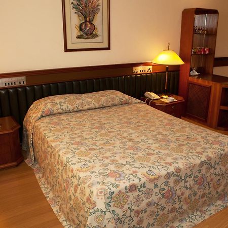 Hotel Gran Corona Сан-Пауло Номер фото